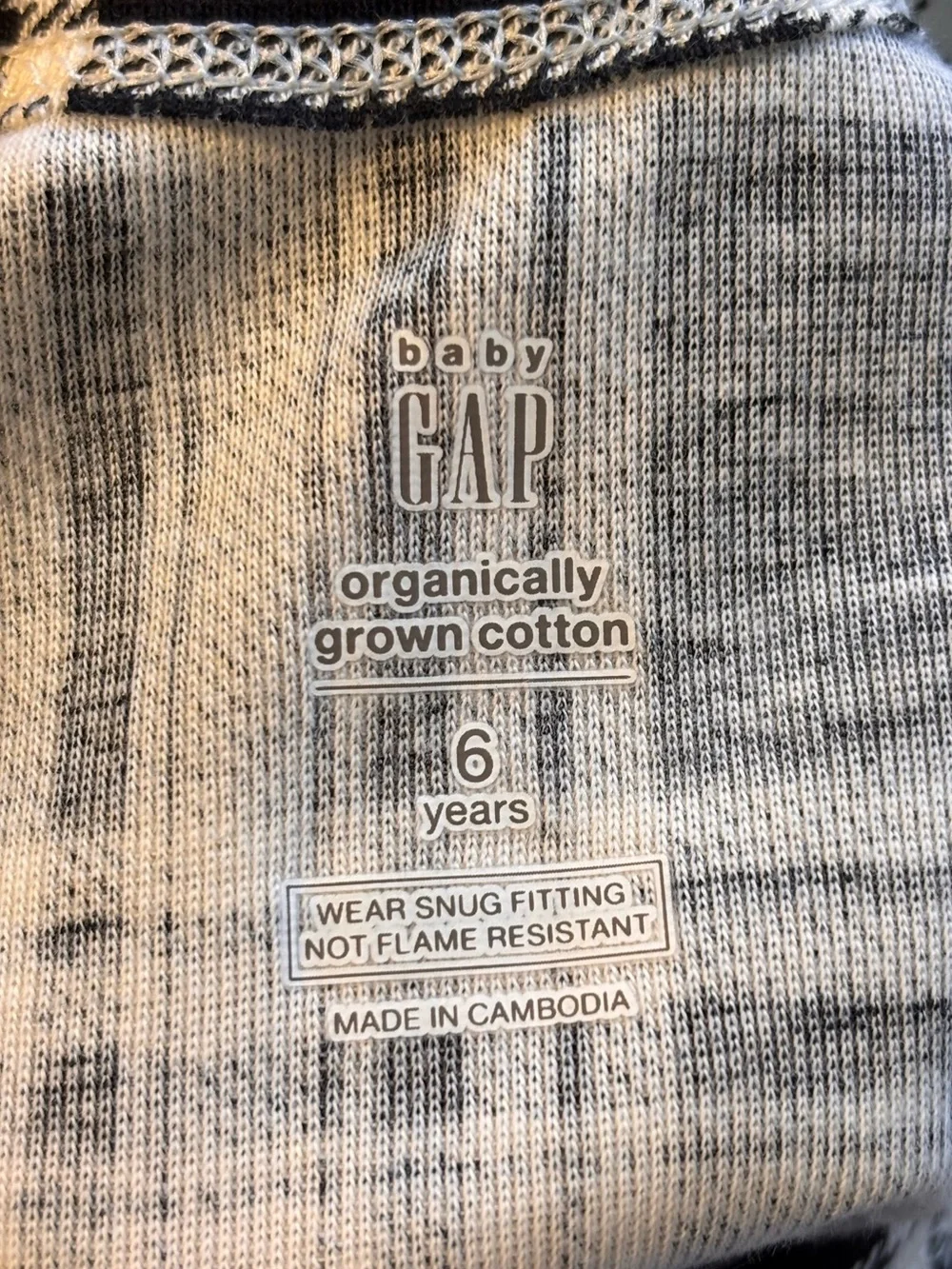 🌸 NWT GAP Organically Grown Cotton Black and White Plaid Pajamas Set Size 6 Year